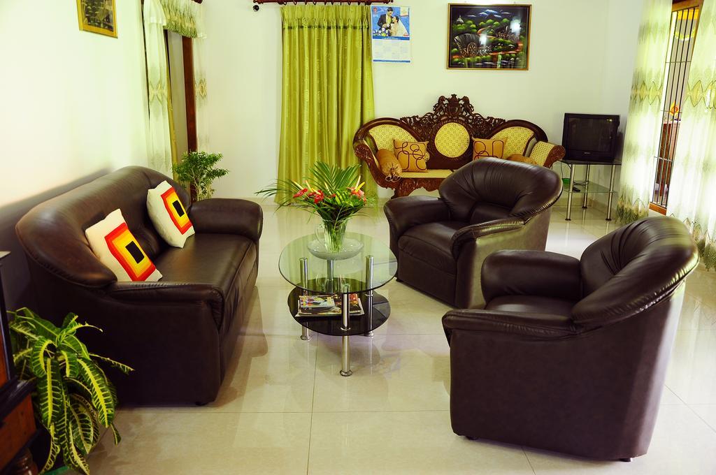 Lumbini Villa Bentota Habitación foto